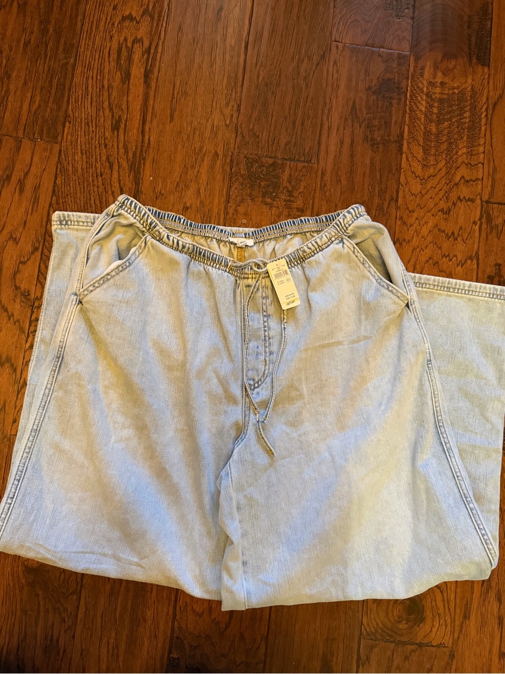 Women’s Light Blue Denim Drawstring Jeans